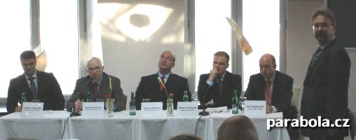Tiskov konference UPC R a SES Astra